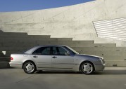 Mercedes-Benz E 50 AMG